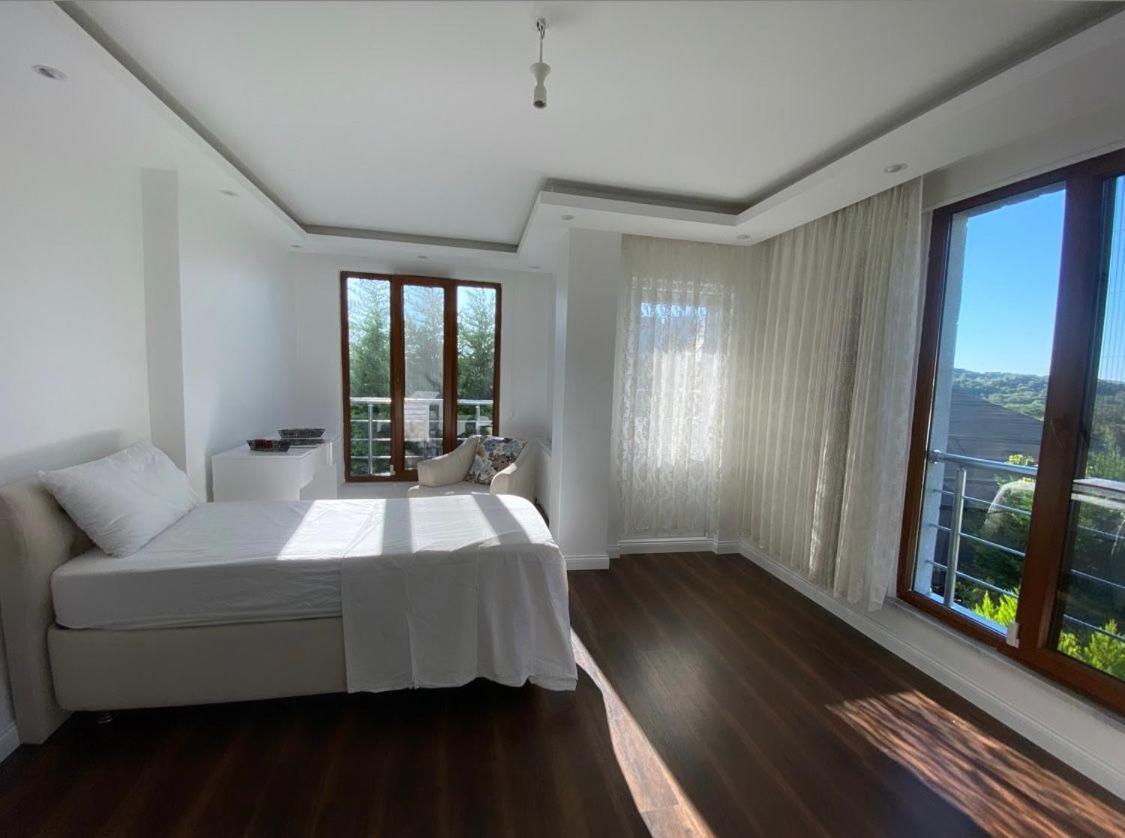 Wonderful Villa Airport 5 Minutes Arnavutkoy Esterno foto